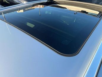 BMW 5 Series 2.0 520d Luxury Touring Auto Euro 6 (s/s) 5dr