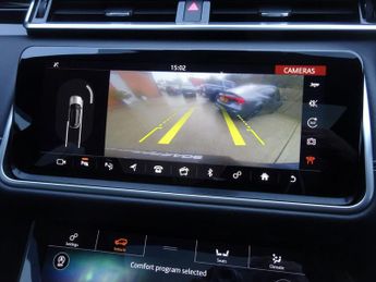 Land Rover Range Rover Velar 2.0 P300 R-Dynamic HSE Auto 4WD Euro 6 (s/s) 5dr