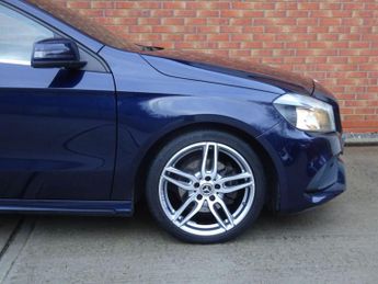 Mercedes-Benz A Class 1.6 A180 AMG Line 7G-DCT Euro 6 (s/s) 5dr