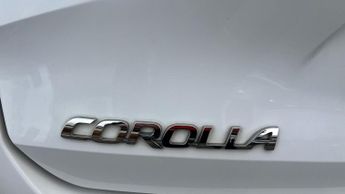 Toyota Corolla 1.8 VVT-h Icon Tech Touring Sports CVT Euro 6 (s/s) 5dr