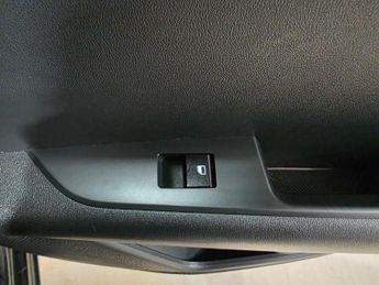 Kia Niro 1.6h GDi 2 DCT Euro 6 (s/s) 5dr