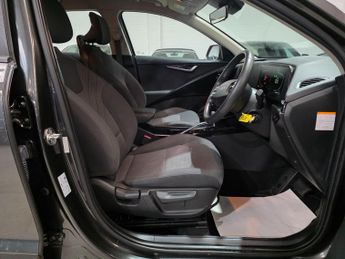 Kia Niro 1.6h GDi 2 DCT Euro 6 (s/s) 5dr