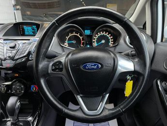 Ford Fiesta 1.6 Zetec Powershift Euro 5 5dr