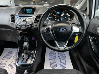 Ford Fiesta 1.6 Zetec Powershift Euro 5 5dr