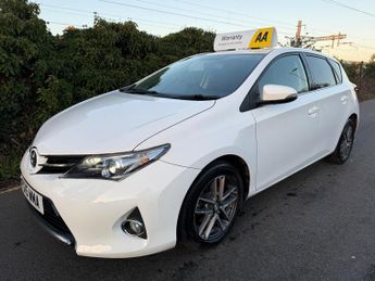 Toyota Auris 1.6 V-Matic Icon Plus Multidrive S Euro 5 5dr