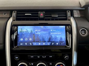 Land Rover Discovery 3.0 TD V6 HSE Luxury SUV 5dr Diesel Auto 4WD Euro 6 (s/s) (258 p