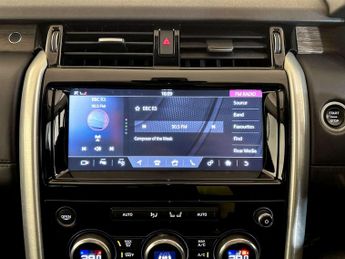 Land Rover Discovery 3.0 TD V6 HSE Luxury SUV 5dr Diesel Auto 4WD Euro 6 (s/s) (258 p