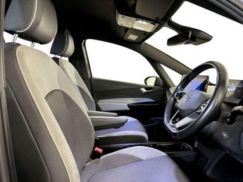 Volkswagen ID.3 Pure Performance 45kWh Style Hatchback 5dr Electric Auto (150 ps