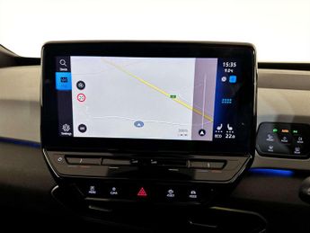 Volkswagen ID.3 Pure Performance 45kWh Style Hatchback 5dr Electric Auto (150 ps