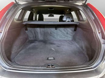 Volvo XC60 2.0 D4 R-Design Nav Euro 6 (s/s) 5dr