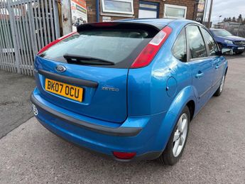 Ford Focus 1.6 Zetec Climate 5dr