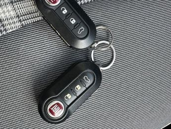 Fiat 500 1.2 Lounge Dualogic Euro 6 (s/s) 3dr