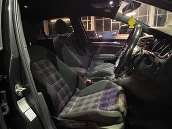 Volkswagen Golf 2.0 TDI BlueMotion Tech GTD DSG Euro 6 (s/s) 5dr