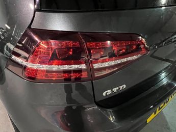 Volkswagen Golf 2.0 TDI BlueMotion Tech GTD DSG Euro 6 (s/s) 5dr