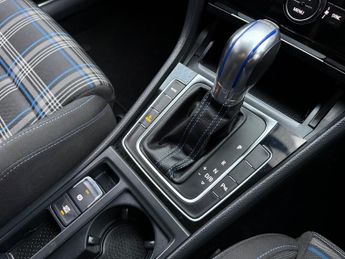 Volkswagen Golf 1.4 TSI 8.7kWh GTE DSG Euro 6 (s/s) 5dr