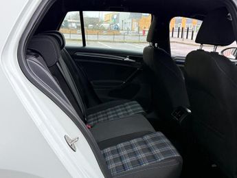 Volkswagen Golf 1.4 TSI 8.7kWh GTE DSG Euro 6 (s/s) 5dr