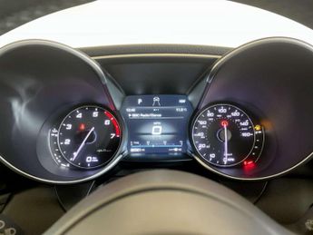 Alfa Romeo Giulia 2.0T Veloce Saloon 4dr Petrol Auto Euro 6 (s/s) (280 ps)