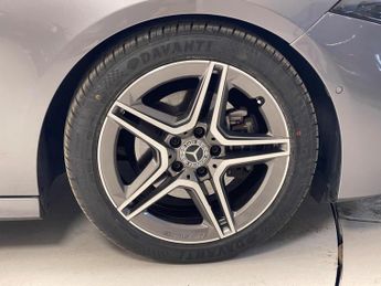 Mercedes-Benz A Class 1.3 A180h MHEV AMG Line (Executive) 7G-DCT Euro 6 (s/s) 5dr