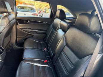 Kia Sorento 2.2 CRDi KX-2 Auto AWD Euro 6 (s/s) 5dr