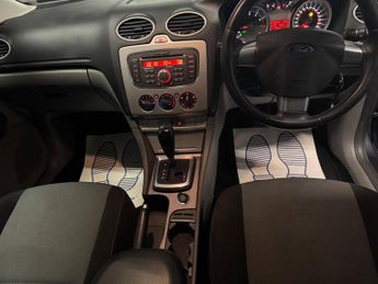 Ford Focus 1.6 Zetec 5dr