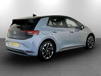 Volkswagen ID.3 Pure Performance 45kWh Style Hatchback 5dr Electric Auto (150 ps