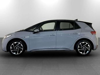 Volkswagen ID.3 Pure Performance 45kWh Style Hatchback 5dr Electric Auto (150 ps
