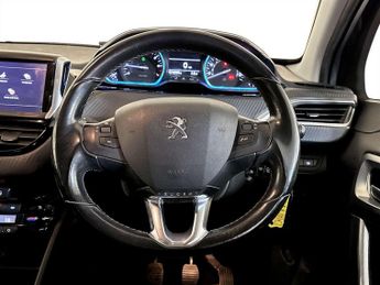Peugeot 2008 1.2 PureTech Allure SUV 5dr Petrol Manual Euro 6 (s/s) (110 ps)