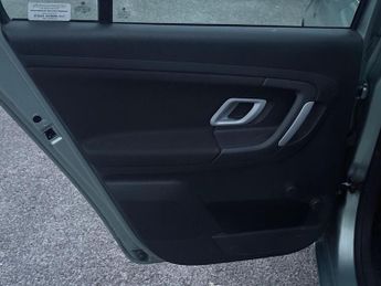 Skoda Fabia 1.6 16V 2 Estate 5dr Petrol Tiptronic (180 g/km, 105 bhp)