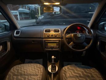 Skoda Fabia 1.6 16V 2 Estate 5dr Petrol Tiptronic (180 g/km, 105 bhp)