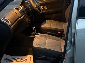 Skoda Fabia 1.6 16V 2 Estate 5dr Petrol Tiptronic (180 g/km, 105 bhp)