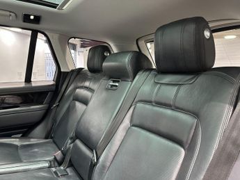 Land Rover Range Rover 3.0 TD V6 Vogue SE SUV 5dr Diesel Auto 4WD Euro 6 (s/s) (258 ps)