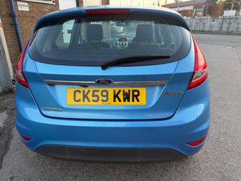 Ford Fiesta 1.25 Zetec 5dr