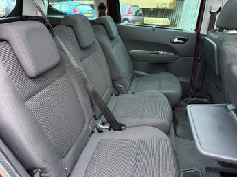 Peugeot 5008 2.0 HDi Allure Euro 5 5dr