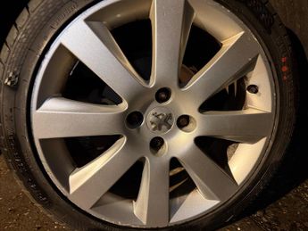 Peugeot 5008 2.0 HDi Allure Euro 5 5dr