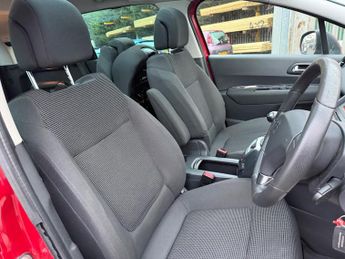 Peugeot 5008 2.0 HDi Allure Euro 5 5dr