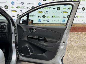 Renault Captur 1.5 dCi ENERGY Dynamique S Nav Auto Euro 6 (s/s) 5dr