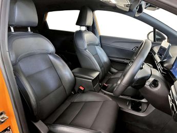 MG MG4 64kWh Trophy Long Range Auto 5dr