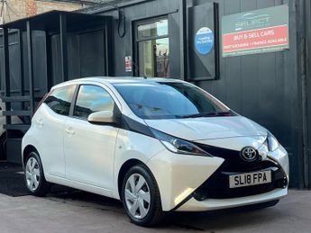 Toyota AYGO 1.0 VVT-i x-play Euro 6 5dr