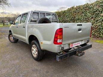 Toyota Hilux 2.5 D-4D HL2 4WD 4dr