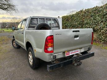 Toyota Hilux 2.5 D-4D HL2 4WD 4dr