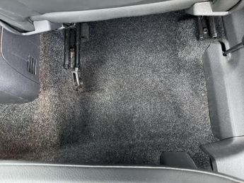 Vauxhall Corsa 1.4i 16v SE Hatchback 5dr Petrol Automatic (a/c) (138 g/km, 99 b