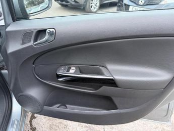Vauxhall Corsa 1.4i 16v SE Hatchback 5dr Petrol Automatic (a/c) (138 g/km, 99 b