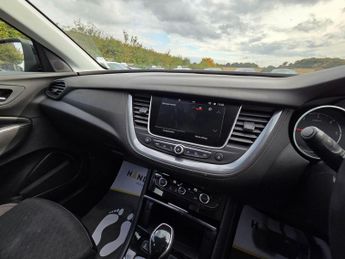 Vauxhall Grandland X 1.5 Turbo D BlueInjection Sport Nav Auto Euro 6 (s/s) 5dr