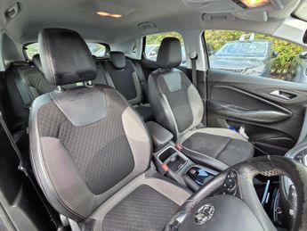 Vauxhall Grandland X 1.5 Turbo D BlueInjection Sport Nav Auto Euro 6 (s/s) 5dr