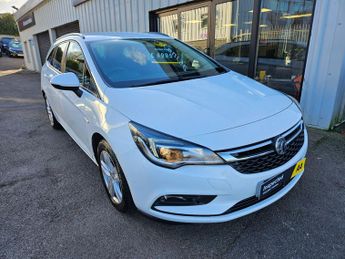 Vauxhall Astra 1.6 CDTi ecoTEC BlueInjection Tech Line Nav Sports Tourer Euro 6