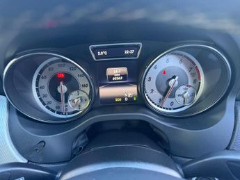 Mercedes-Benz GLA 2.0 GLA250 AMG Line (Premium) SUV 5dr Petrol G-Tronic 4MATIC Eur