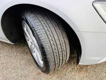 Audi A6 Avant 2.8 FSI V6 S Tronic quattro (s/s) 5dr