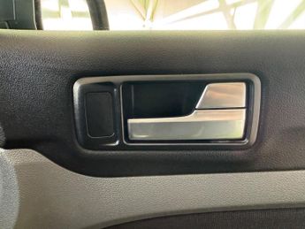 Ford Focus 1.6 Zetec 5dr