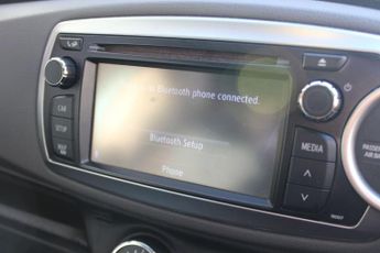 Toyota Yaris 1.33 Dual VVT-i TR Multidrive S Euro 5 5dr