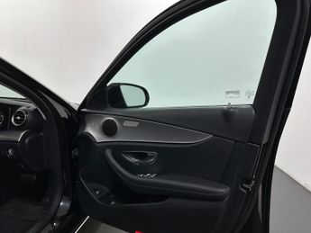 Mercedes-Benz E Class 2.0 E200 SE G-Tronic+ Euro 6 (s/s) 4dr